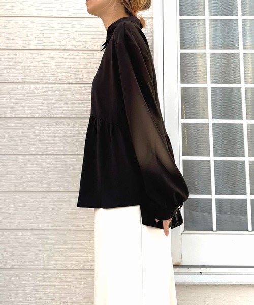 Q（キュー）の「ペプラムブラウス（シャツ/ブラウス・レディース・ブラック/アイボリー・MEDIUM）」の6枚目の写真