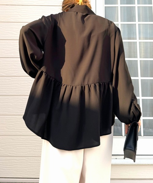 Q（キュー）の「ペプラムブラウス（シャツ/ブラウス・レディース・ブラック/アイボリー・MEDIUM）」の5枚目の写真