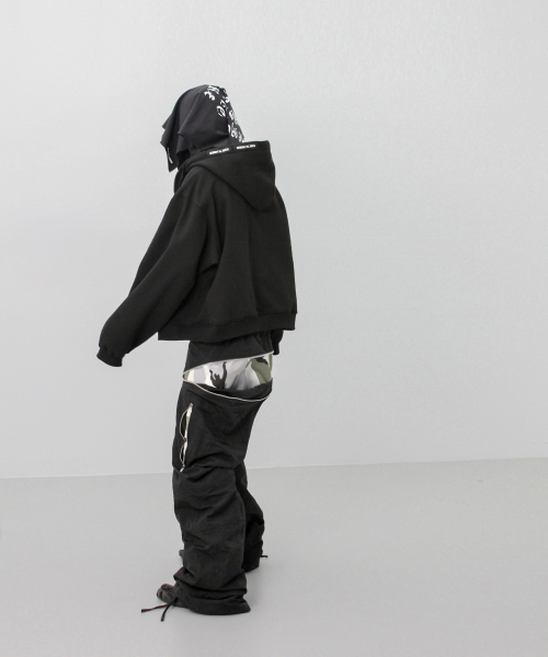 ROARINGRAD(ロアリングラド)の「25 エッセンシャル フードジップアップ グレー(パーカー・レディース・その他・MEDIUM/LARGE)」の2枚目の写真