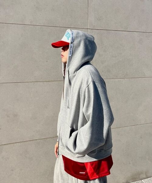 ROARINGRAD(ロアリングラド)の「25 エッセンシャル フードジップアップ グレー(パーカー・レディース・その他・MEDIUM/LARGE)」の4枚目の写真