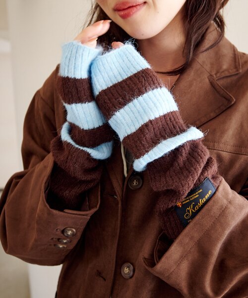 Kastane(カスタネ)の「ボーダーアームウォーマー(アームカバー・レディース・ブラウン/アイボリー・FREE)」の6枚目の写真