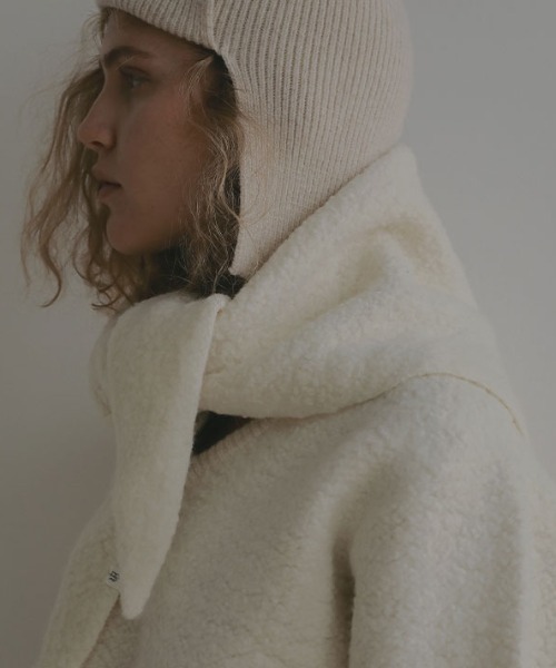 ETRE TOKYO（エトレトウキョウ）の「バンピーストールニットプルオーバー（ニット/セーター・レディース・ネイビー/ホワイト・FREE）」の14枚目の写真