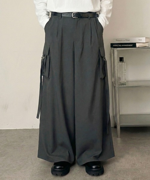 link lot(リンクロット)の「【バックゴム】 TR ワイドシルエット ドレイプ パラシュート カーゴパンツ(カーゴパンツ・メンズ・ブラック/チャコール・M/L)」の1枚目の写真