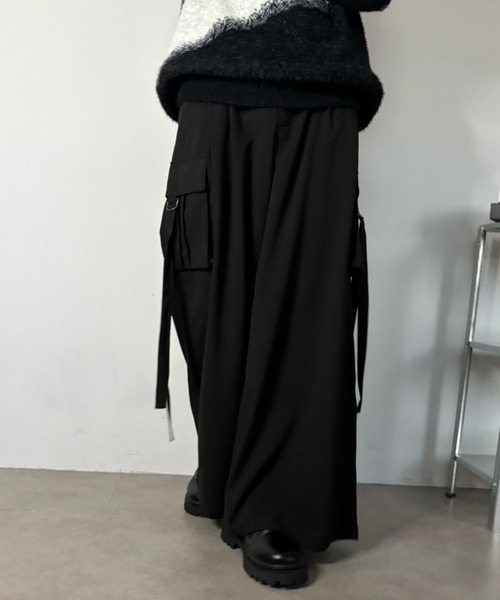 link lot(リンクロット)の「【バックゴム】 TR ワイドシルエット ドレイプ パラシュート カーゴパンツ(カーゴパンツ・メンズ・ブラック/チャコール・M/L)」の5枚目の写真