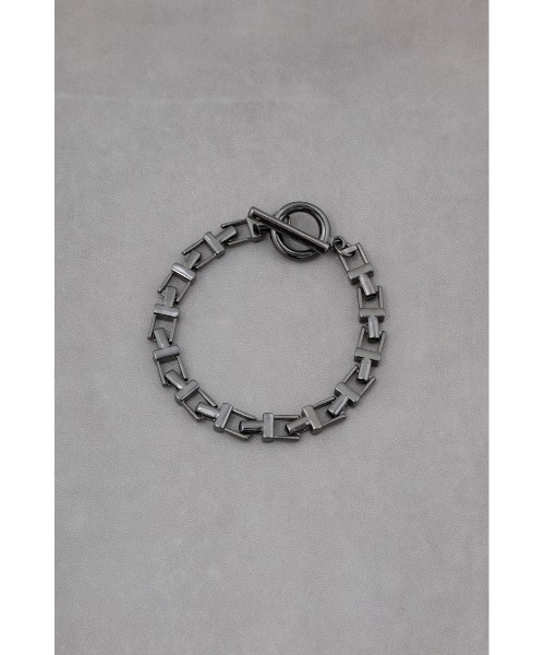 AZUL by moussy（アズールバイマウジー）の「スクエアブロックチェーンブレスレット（ブレスレット・メンズ・シルバー/ブラック・FREE）」の5枚目の写真