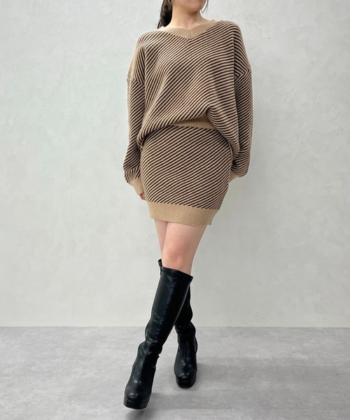 MISCH MASCH(ミッシュマッシュ)の「一部店舗限定 ボーダーニットセットアップ(トップス+パンツ+ストール)(セットアップ・レディース・ブラウン/ベージュ・フリ-)」の20枚目の写真