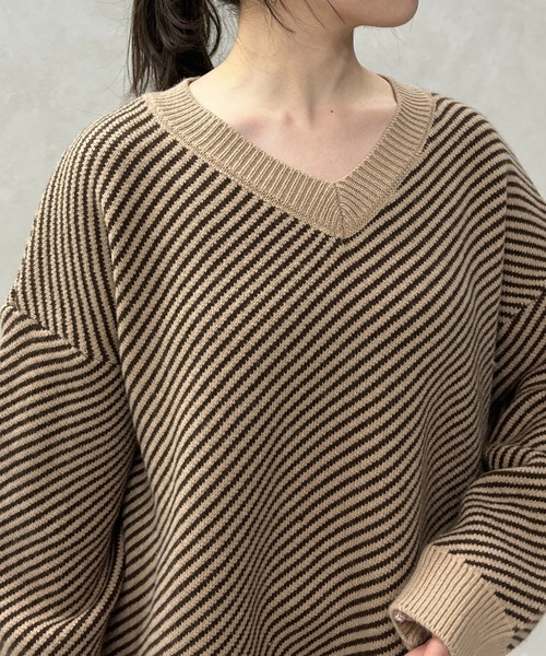 MISCH MASCH(ミッシュマッシュ)の「一部店舗限定 ボーダーニットセットアップ(トップス+パンツ+ストール)(セットアップ・レディース・ブラウン/ベージュ・フリ-)」の11枚目の写真