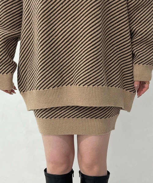 MISCH MASCH(ミッシュマッシュ)の「一部店舗限定 ボーダーニットセットアップ(トップス+パンツ+ストール)(セットアップ・レディース・ブラウン/ベージュ・フリ-)」の13枚目の写真