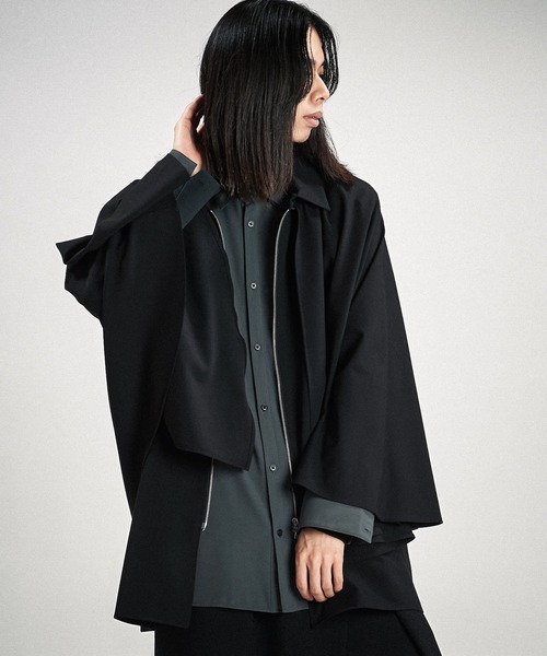 NO ID.(ノーアイディ)の「【NO ID.】Layered Cape Zip Shirt / レイヤード ケープ ジップ シャツ(シャツ/ブラウス・メンズ・グレー/ブラック・ONE SIZE)」の21枚目の写真