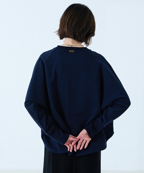 MICA&DEAL(マイカ&ディール)の「【MICA&DEAL /マイカアンドディール】"SANTAROSA"raglan Pullover / ラグランプルオーバー / スウェット(スウェット・レディース・ベージュ/ネイビー・フリー)」の9枚目の写真