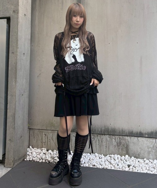 Candy Stripper(キャンディストリッパー)の「SWEETIE LACE トップス(Tシャツ/カットソー・レディース・ピンク/ブラック/アイボリー・FREE)」の4枚目の写真