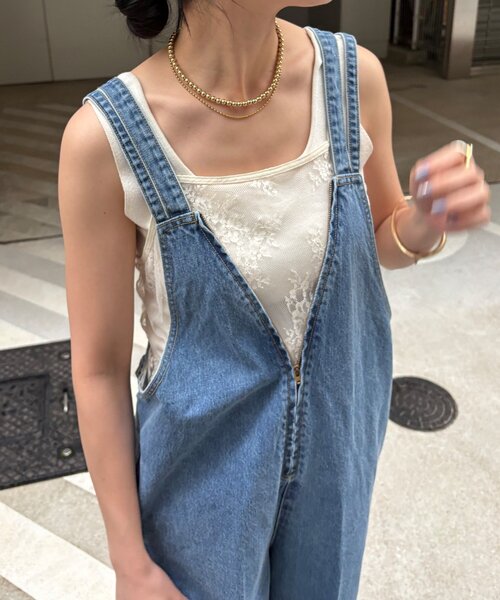 DouDou（ドゥドゥ）の「深Vデニムサロペット（つなぎ/オールインワン・レディース・ブルー・36/38）」の7枚目の写真