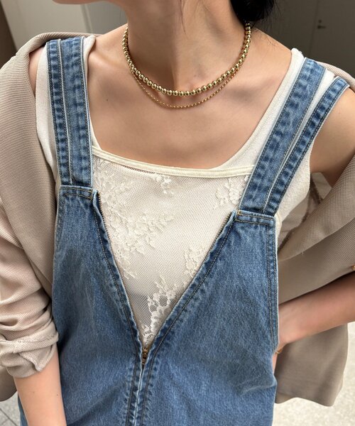 DouDou（ドゥドゥ）の「深Vデニムサロペット（つなぎ/オールインワン・レディース・ブルー・36/38）」の3枚目の写真