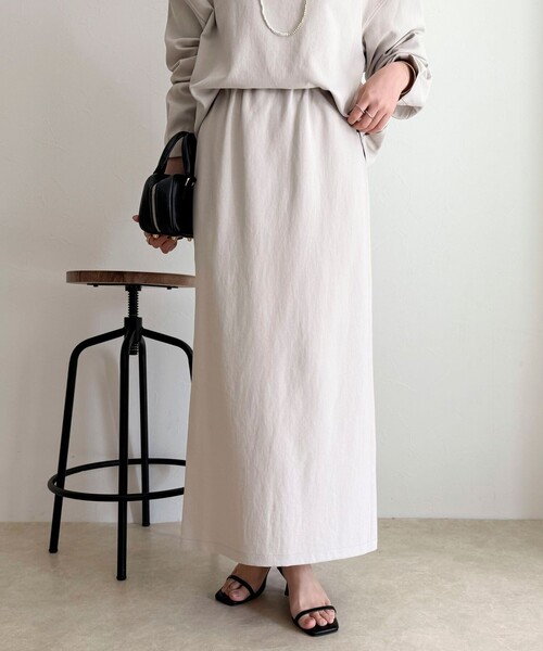 fredy emue（フレディエミュ）の「【セットアップ対応】パウダリーツイルイージータイトスカート（スカート・レディース・ブラック/ベージュ・38/36）」の10枚目の写真