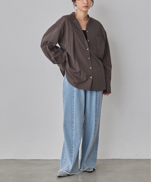 hunch(ハンチ)の「【WEB限定/別注】【イージーケア】バンドカラーオーバーデザインシャツ セレモニー/オケージョン/オフィスカジュアル対応(シャツ/ブラウス・レディース・チャコール/ベージュ系その他/オフホワイト/ブルー系その他・FREE)」の15枚目の写真