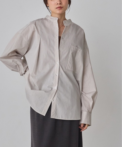 hunch(ハンチ)の「【WEB限定/別注】【イージーケア】バンドカラーオーバーデザインシャツ セレモニー/オケージョン/オフィスカジュアル対応(シャツ/ブラウス・レディース・チャコール/ベージュ系その他/オフホワイト/ブルー系その他・FREE)」の18枚目の写真