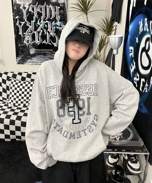 FDR(エフディーアール)の「Volume Layered F Lettering Hoodie Black(パーカー・メンズ・その他・SMALL/LARGE/MEDIUM)」の11枚目の写真