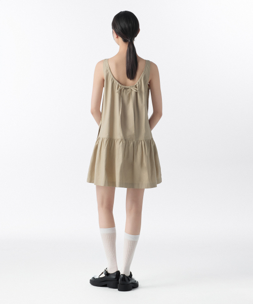 MUSINSA STANDARD WOMAN（ムシンサスタンダードウーマン）の「ウィメンズコットンティアードミニドレス[ベージュ]（ワンピース・レディース・その他・LARGE/MEDIUM/SMALL/X-SMALL）」の3枚目の写真