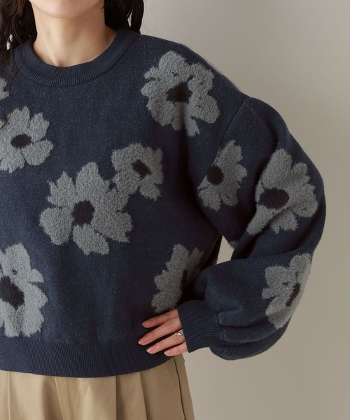 RAGEBLUE（レイジブルー）の「フラワーモチーフジャガードニット（ニット/セーター・レディース・ネイビー/ベージュ/グレー/パープル・FREE）」の11枚目の写真