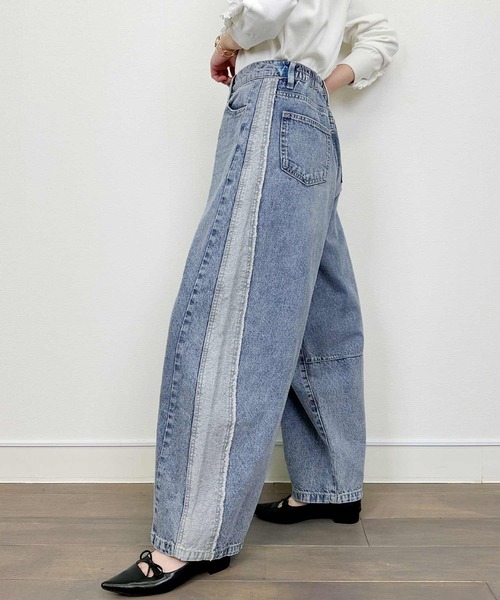 PICCIN（ピッチン）の「フリンジデニムパンツ（デニムパンツ・レディース・オフホワイト/ブルー・M）」の2枚目の写真