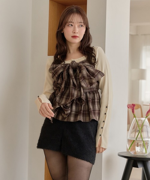mideal(マイディール)の「boat neck rib knit / ボートネックリブニット(ニット/セーター・レディース・ダークグレー/イエロー/アイボリー・FREE)」の5枚目の写真