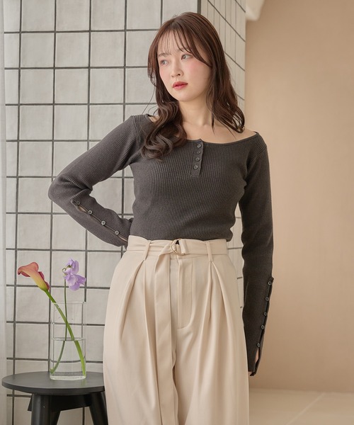 mideal(マイディール)の「boat neck rib knit / ボートネックリブニット(ニット/セーター・レディース・ダークグレー/イエロー/アイボリー・FREE)」の15枚目の写真