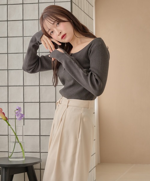 mideal(マイディール)の「boat neck rib knit / ボートネックリブニット(ニット/セーター・レディース・ダークグレー/イエロー/アイボリー・FREE)」の16枚目の写真