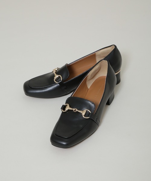 NANO universe（ナノユニバース）の「ゴールドパーツヒールローファー（ローファー・レディース・ブラック/ライトベージュ・36/38/37）」の3枚目の写真