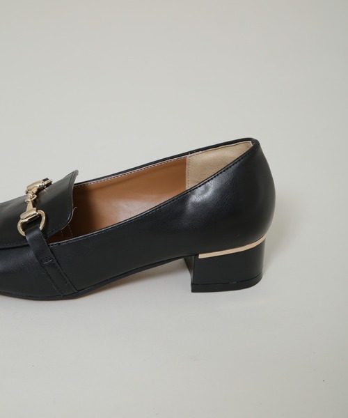 NANO universe（ナノユニバース）の「ゴールドパーツヒールローファー（ローファー・レディース・ブラック/ライトベージュ・36/38/37）」の5枚目の写真