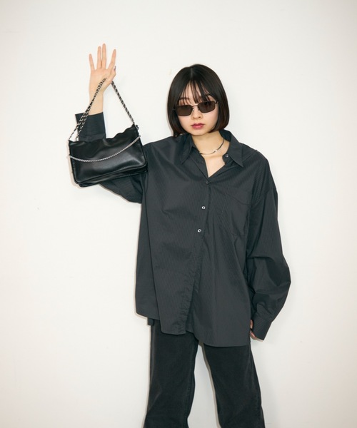 TONER（トナー）の「ギャザーチェーンショルダーバッグ/ロゴプレート付き（ショルダーバッグ・レディース・ブラック/シルバー/ホワイト/ブラウン・FREE）」の11枚目の写真