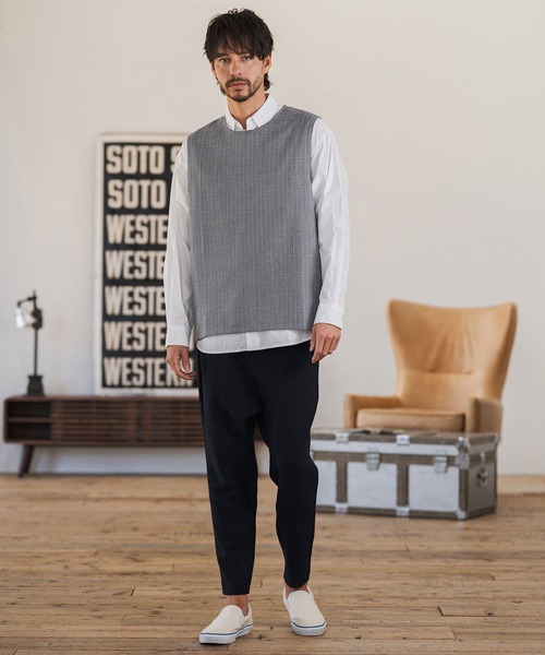 CAMBIO（カンビオ）の「mta602- 脇ZIP付き布帛ピンストライプタンクトップ(BP-BFS0074)（タンクトップ・メンズ・ブラック/グレー/ベージュ・S/M/L）」の6枚目の写真