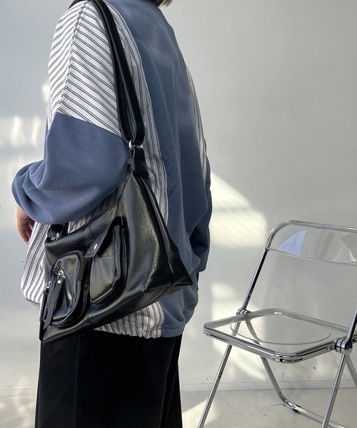 AS KNOW AS plus（アズノゥアズプラス）の「◯異素材切り替え 胸ポケット付き 裾リボンプルオーバー（Tシャツ/カットソー・レディース・アイボリー/ブラック/ブルー/オートミール・FREE）」の20枚目の写真