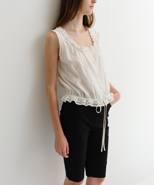 DUNST(ダンスト)の「【DUNST】FRILLED SLEEVELESS BLOUSE(シャツ/ブラウス・レディース・ブラック/ライトブルー/ホワイト・S)」の22枚目の写真