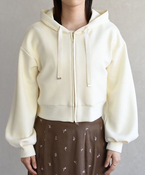 31 Sons de mode（トランテアン　ソン　ドゥ　モード）の「2026春夏新作 ボリュームスリーブパーカー（パーカー・レディース・イエロー/ネイビー/ホワイト・ﾌﾘ-）」の14枚目の写真