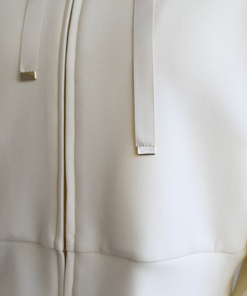 31 Sons de mode（トランテアン　ソン　ドゥ　モード）の「2026春夏新作 ボリュームスリーブパーカー（パーカー・レディース・イエロー/ネイビー/ホワイト・ﾌﾘ-）」の20枚目の写真