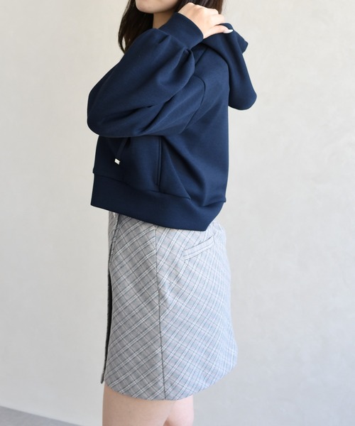 31 Sons de mode（トランテアン　ソン　ドゥ　モード）の「2026春夏新作 ボリュームスリーブパーカー（パーカー・レディース・イエロー/ネイビー/ホワイト・ﾌﾘ-）」の6枚目の写真