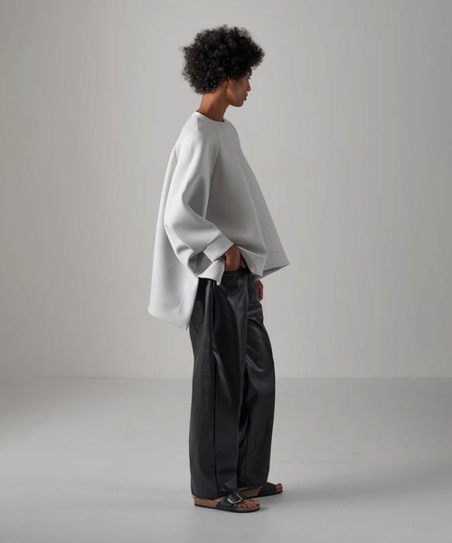 COGTHEBIGSMOKE（コグザビッグスモーク）の「【COGTHEBIGSMOKE/コグザビッグスモーク】DAISY TOP/スウェット（スウェット・レディース・ブラウン/グレー/ブラック・1）」の7枚目の写真