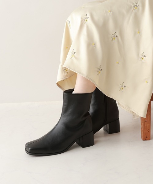 RAGEBLUE(レイジブルー)の「スクエアトゥスリムブーツ(ブーツ・レディース・ブラック・LARGE/MEDIUM)」の4枚目の写真