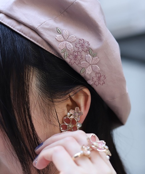 axes femme（アクシーズファム）の「桜刺繍デザインベレー（ハット・レディース・ピンク/キナリ・FREE）」の4枚目の写真
