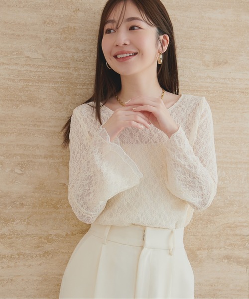 natural couture（ナチュラルクチュール）の「フレア袖リバーシブルレース（Tシャツ/カットソー・レディース・ネイビー/ブルー/ピンク/ブラック/アイボリー・FREE）」の6枚目の写真