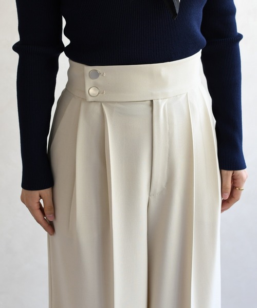 31 Sons de mode（トランテアン　ソン　ドゥ　モード）の「2026春夏新作 センタープレスセミワイドパンツ（その他パンツ・レディース・ベージュ/ネイビー/ラベンダー・S/M）」の22枚目の写真