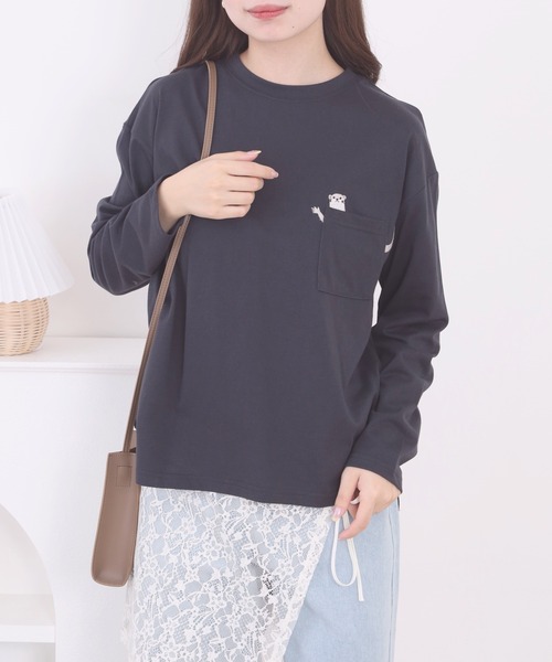 Quelle Chance(ケルシャンス)の「ポケット1ポイント刺繍プルオーバー 獺 長袖Tシャツ(Tシャツ/カットソー・レディース・ミント/キナリ/チャコールグレー・L/M)」の2枚目の写真