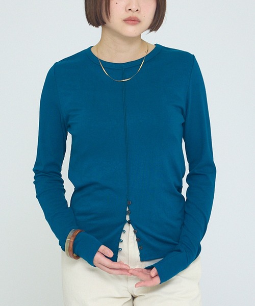 NOMINE（ノミネ）の「【NOMINE】フロントラインスリット ロンT（Tシャツ/カットソー・レディース・ブルー系その他/ブラウン/ブラック/チャコールグレー・フリー）」の4枚目の写真