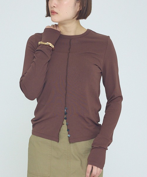 NOMINE（ノミネ）の「【NOMINE】フロントラインスリット ロンT（Tシャツ/カットソー・レディース・ブルー系その他/ブラウン/ブラック/チャコールグレー・フリー）」の3枚目の写真