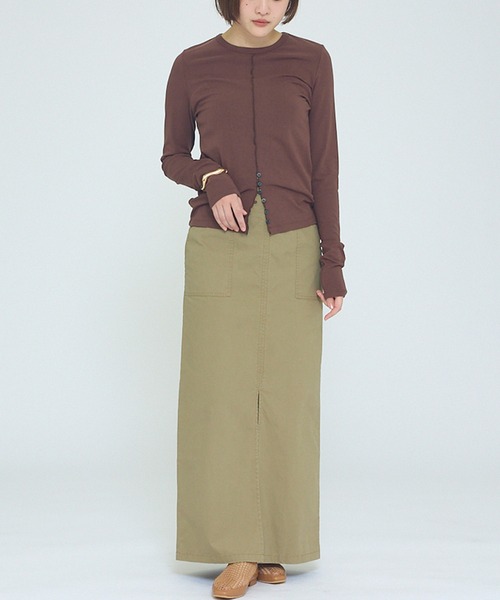 NOMINE（ノミネ）の「【NOMINE】フロントラインスリット ロンT（Tシャツ/カットソー・レディース・ブルー系その他/ブラウン/ブラック/チャコールグレー・フリー）」の13枚目の写真