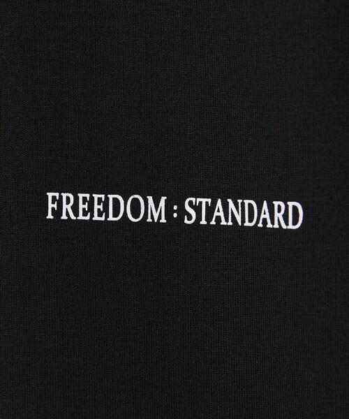 BEAUTY&YOUTH UNITED ARROWS(ビューティーアンドユースユナイテッドアローズ)の「【WEB限定 WARDROBE SMART】リラックステーパード クール Tシャツ【抗菌防臭・接触冷感】(Tシャツ/カットソー・メンズ・ダークグレー/ブラック/ホワイト・XL/L/M/S)」の22枚目の写真