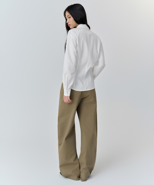 MUSINSA STANDARD WOMAN（ムシンサスタンダードウーマン）の「ウィメンズ RN シンチッドシャツ [ホワイト]（シャツ/ブラウス・レディース・その他・X-SMALL/SMALL/MEDIUM/LARGE）」の3枚目の写真