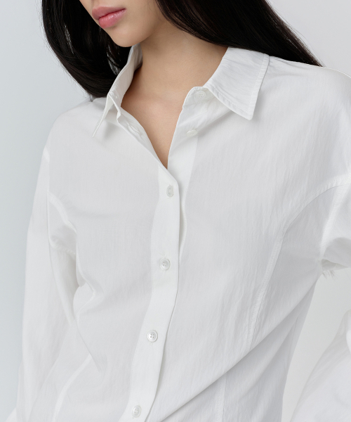 MUSINSA STANDARD WOMAN（ムシンサスタンダードウーマン）の「ウィメンズ RN シンチッドシャツ [ホワイト]（シャツ/ブラウス・レディース・その他・X-SMALL/SMALL/MEDIUM/LARGE）」の4枚目の写真