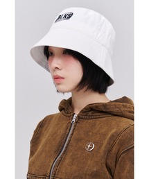 WHITE SANDS（ホワイトサンズ）の「グリップ ホログラム刺繍 バケットハット（ハット）」