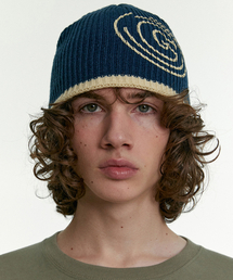 セール】WOKE EDGE / ウォークエッジ RHINESTONE WE STAR LOGO BEANIE